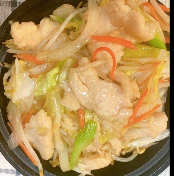 1. CHICKEN CHOW MEIN